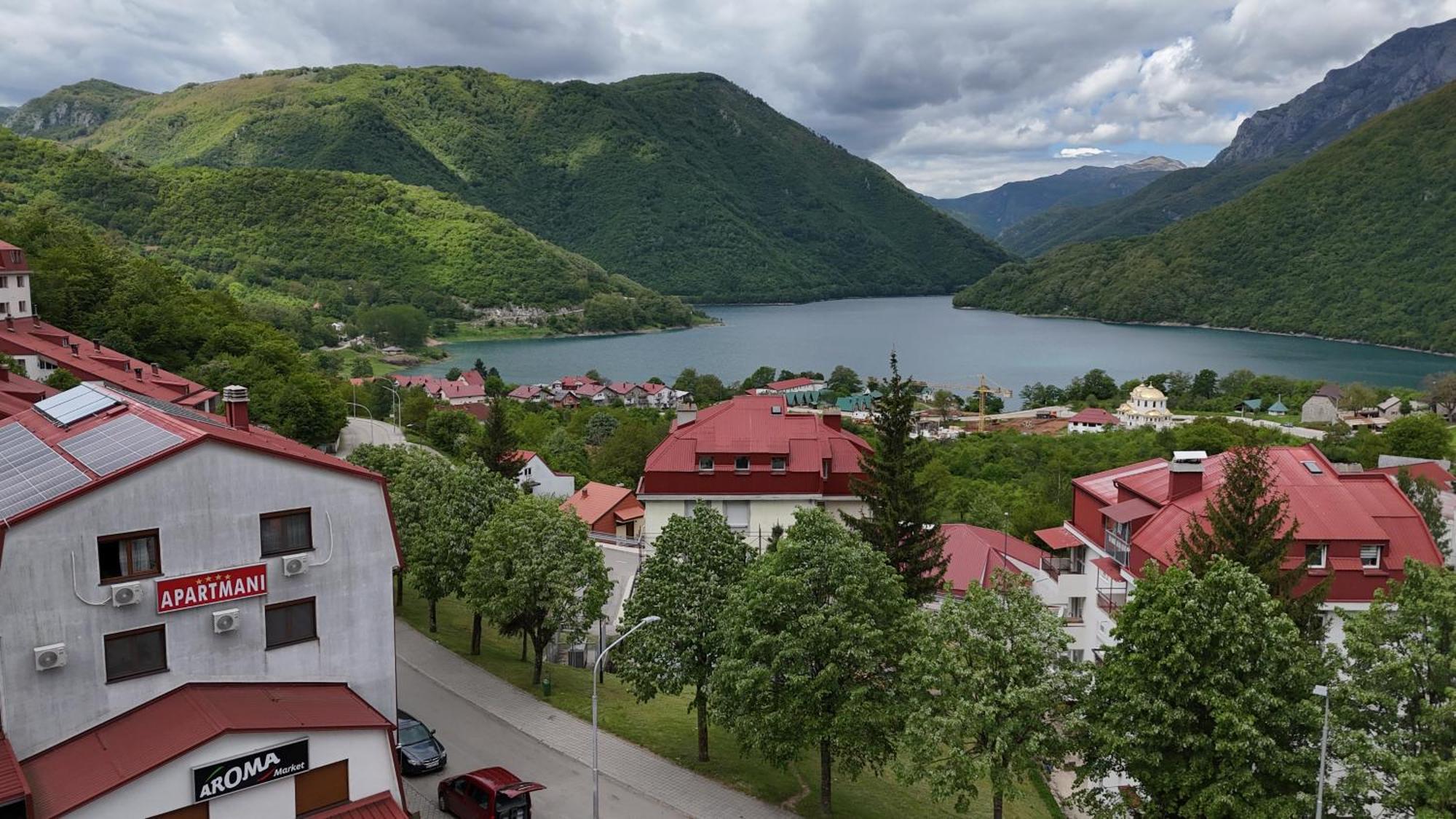 Apartments Ravno Pluzine Exterior photo